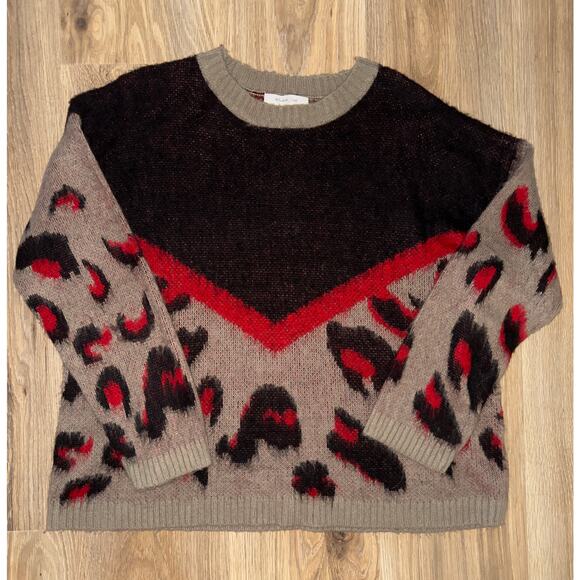 Mustard Seed Chevron Leopard Print Cozy Pullover Sweater - size M - Picture 1 of 7
